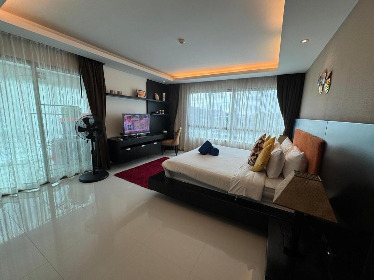 Modern 2-Bedroom Condo In Kamala Near The Beach Exteriér fotografie